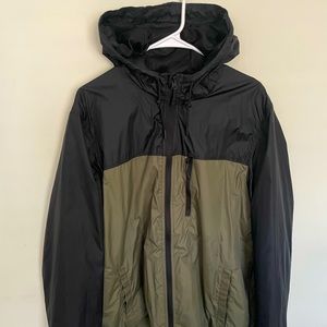 H&M Mens zip up windbreaker size XL